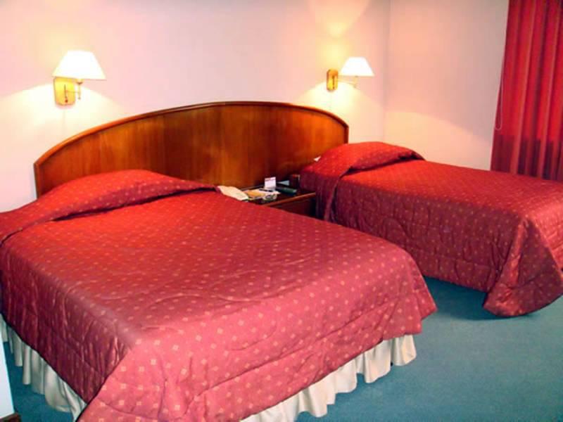 Hotel Park Suites Lima Værelse billede